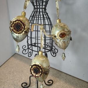 Elegant Gold and Cream Floral Holiday Hanging Ornaments